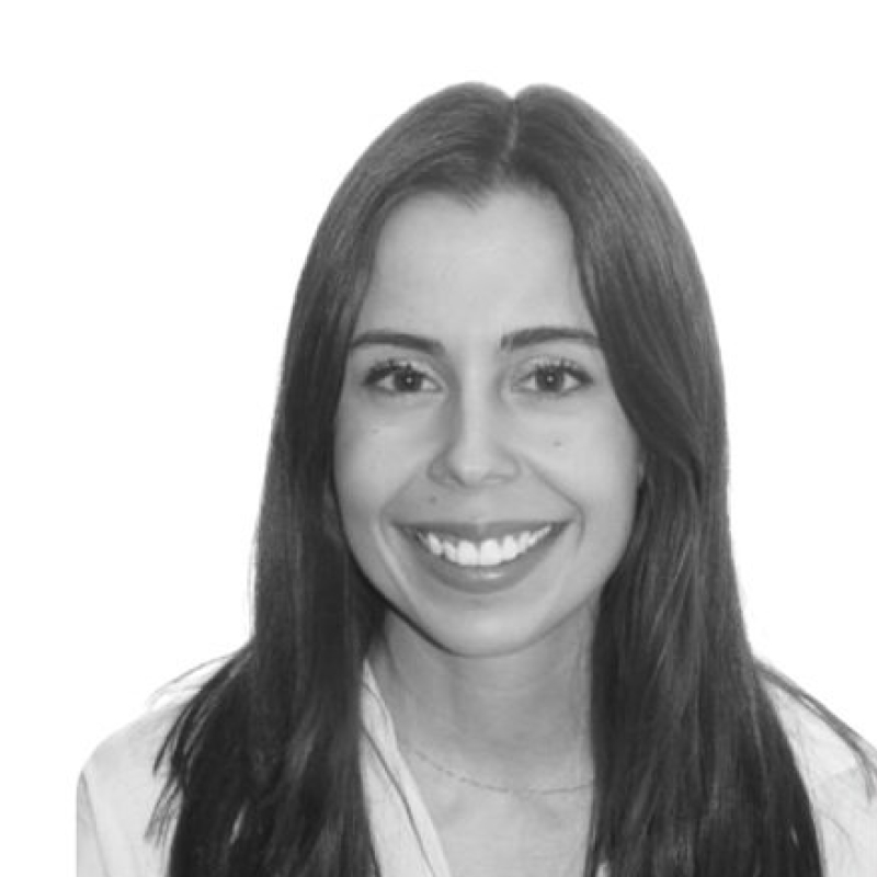 Mara Díaz / Associate